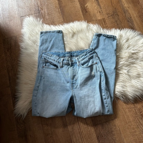 OLD NAVY High-Waisted OG Straight Ankle Jeans In Light Dip - Picture 2 of 5
